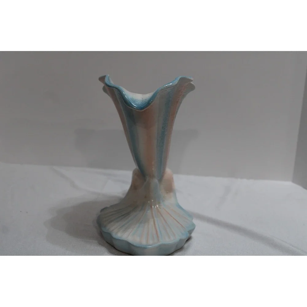 Vintage Blue Pink Ceramic Cornucopia Shell Vase Scalloped Coastal Decor